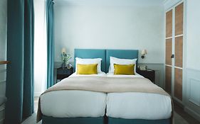 Hoy Paris - Yoga Hotel